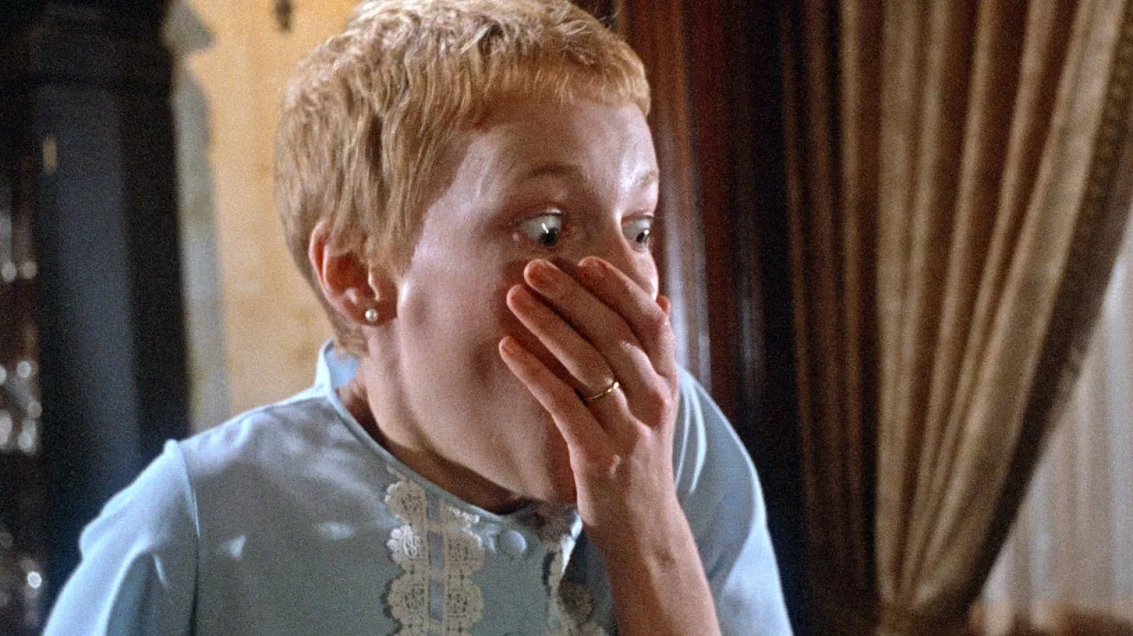 Mia Farrow en El bebe de Rosemary, peliculas malditas