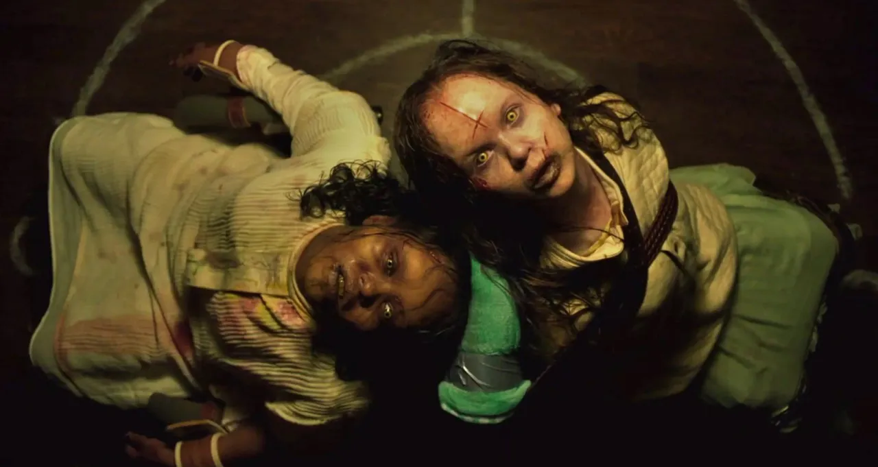Lidya Jewett y Olivia Marcum en El Exorcista: Creyentes