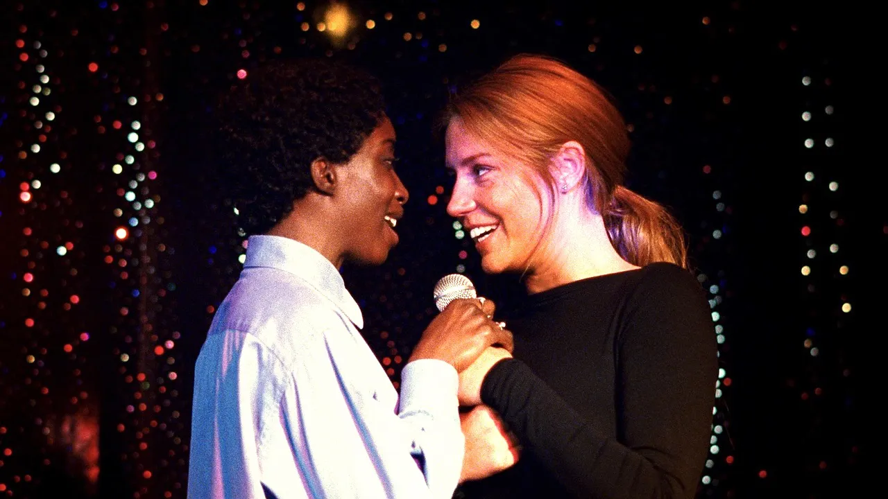 Los cinco diablos Review 33