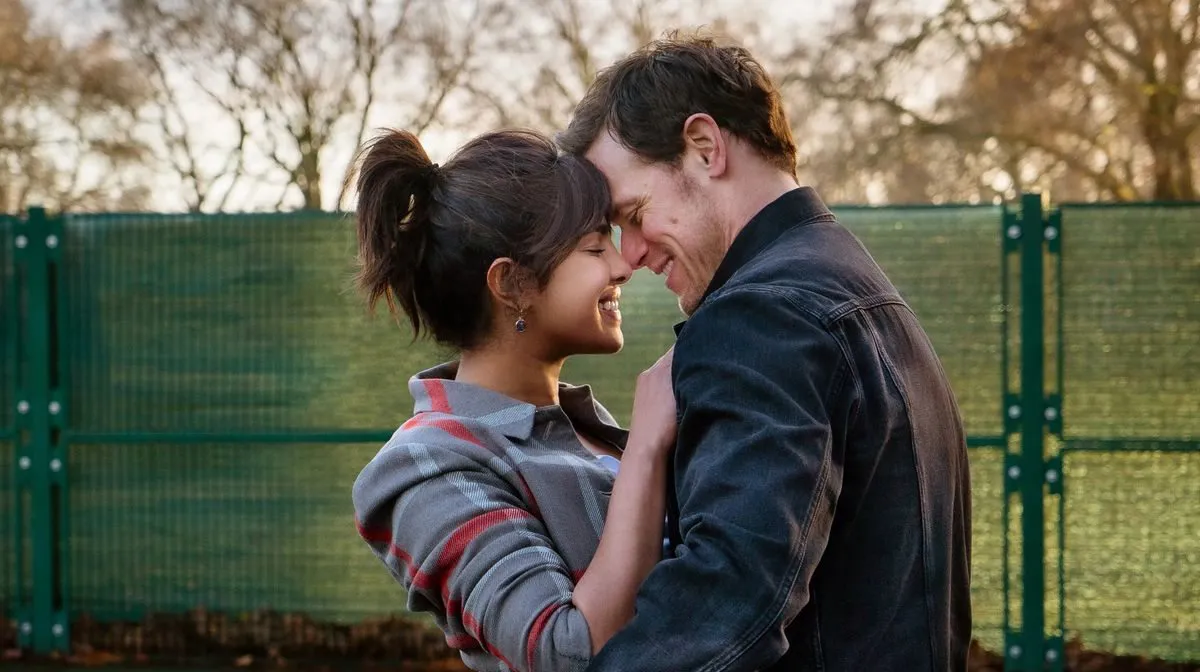 amor-a-primer-mensaje-review-pelicula