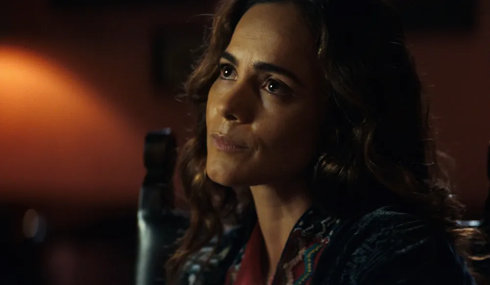 La actriz Alice Braga como Diana Cruz