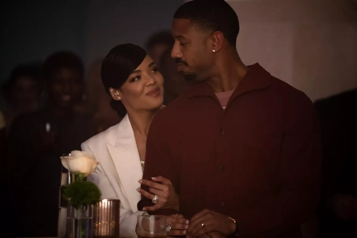 Tessa Thompson y Michael B. Jordan en Creed III