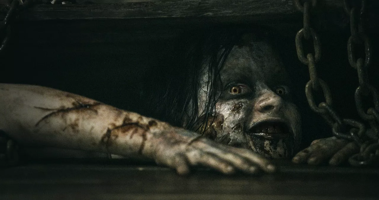 Evil Dead 2013 Review 1