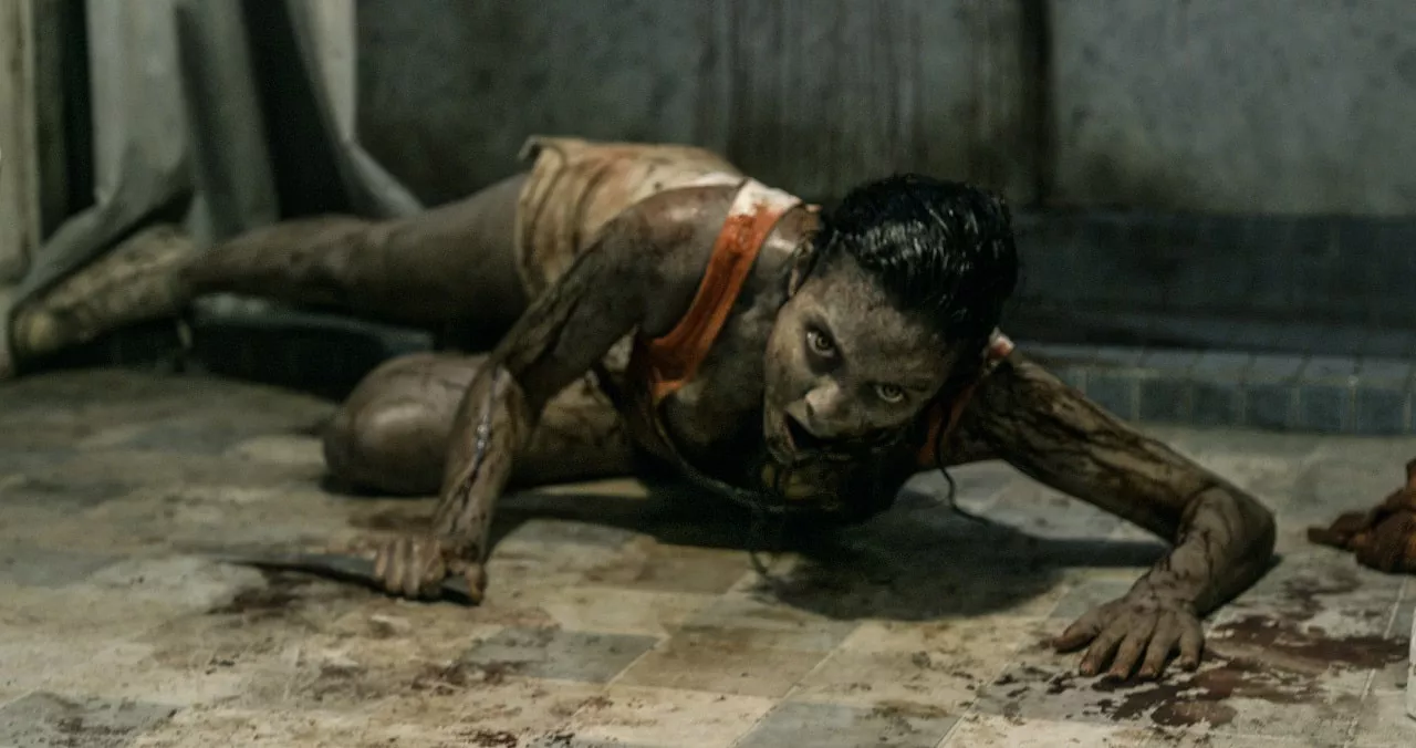 Evil Dead 2013 Review 3