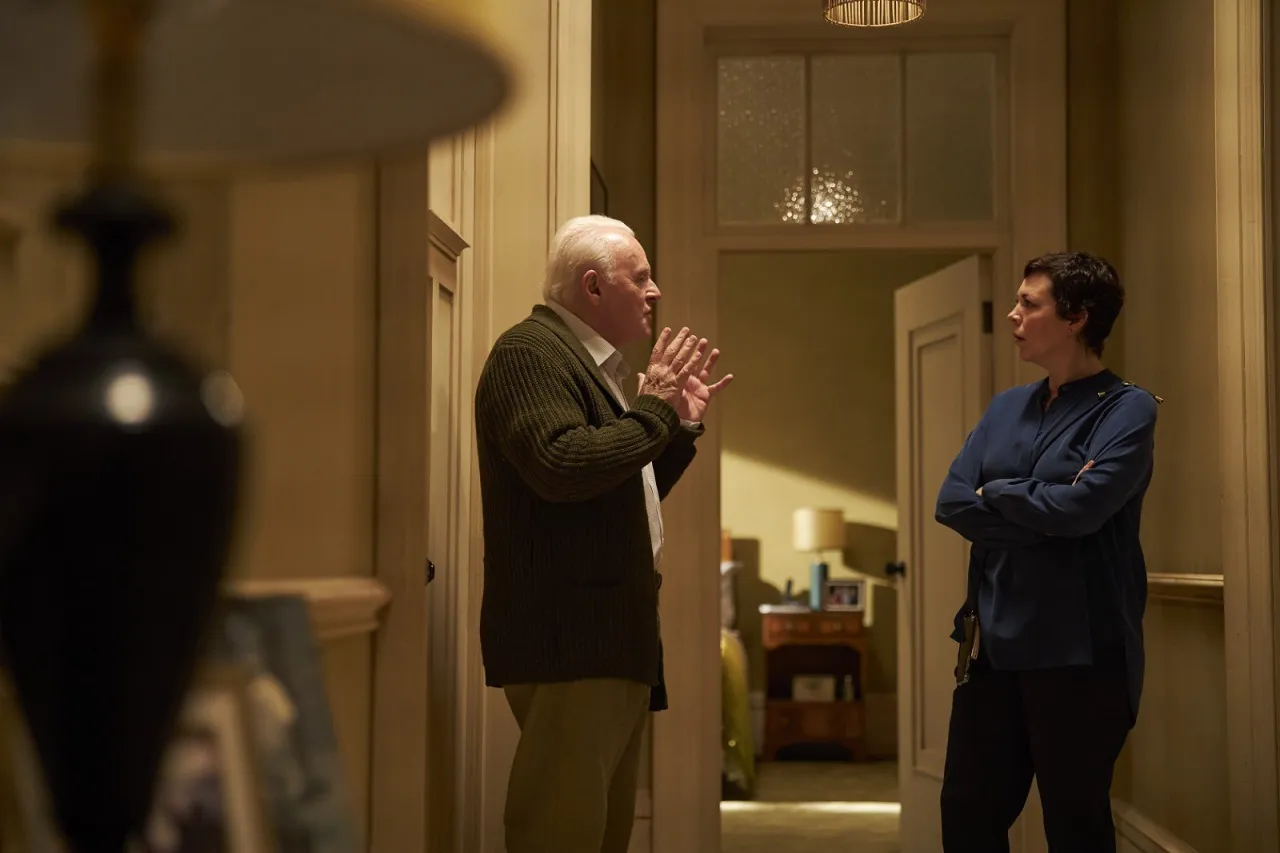 Anthony Hopkins y Olivia Colman en El Padre