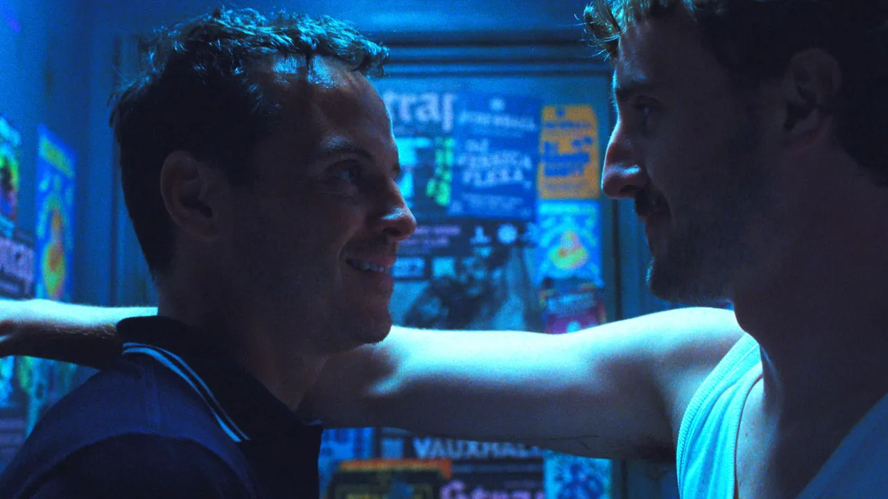 Todos Somos Extraños estreno Chile