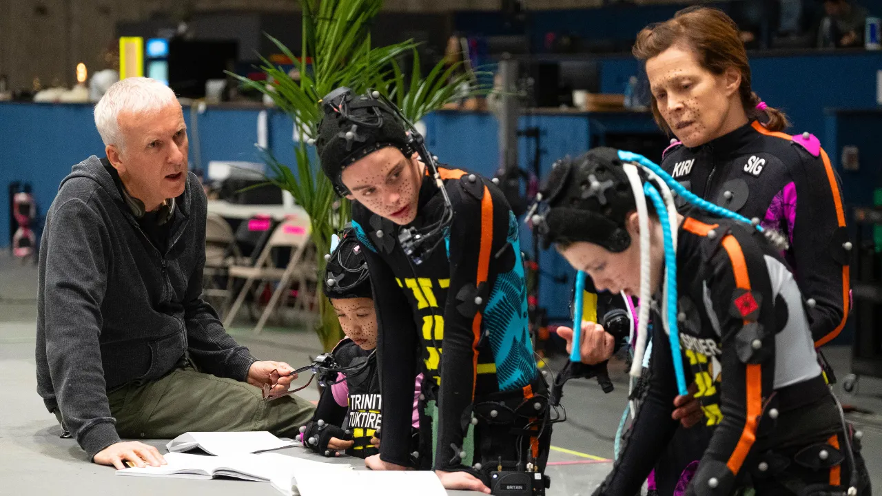 Miley Cyrus se integra al universo de Pandora: Su nueva canción lidera la banda sonora de la secuela de Avatar