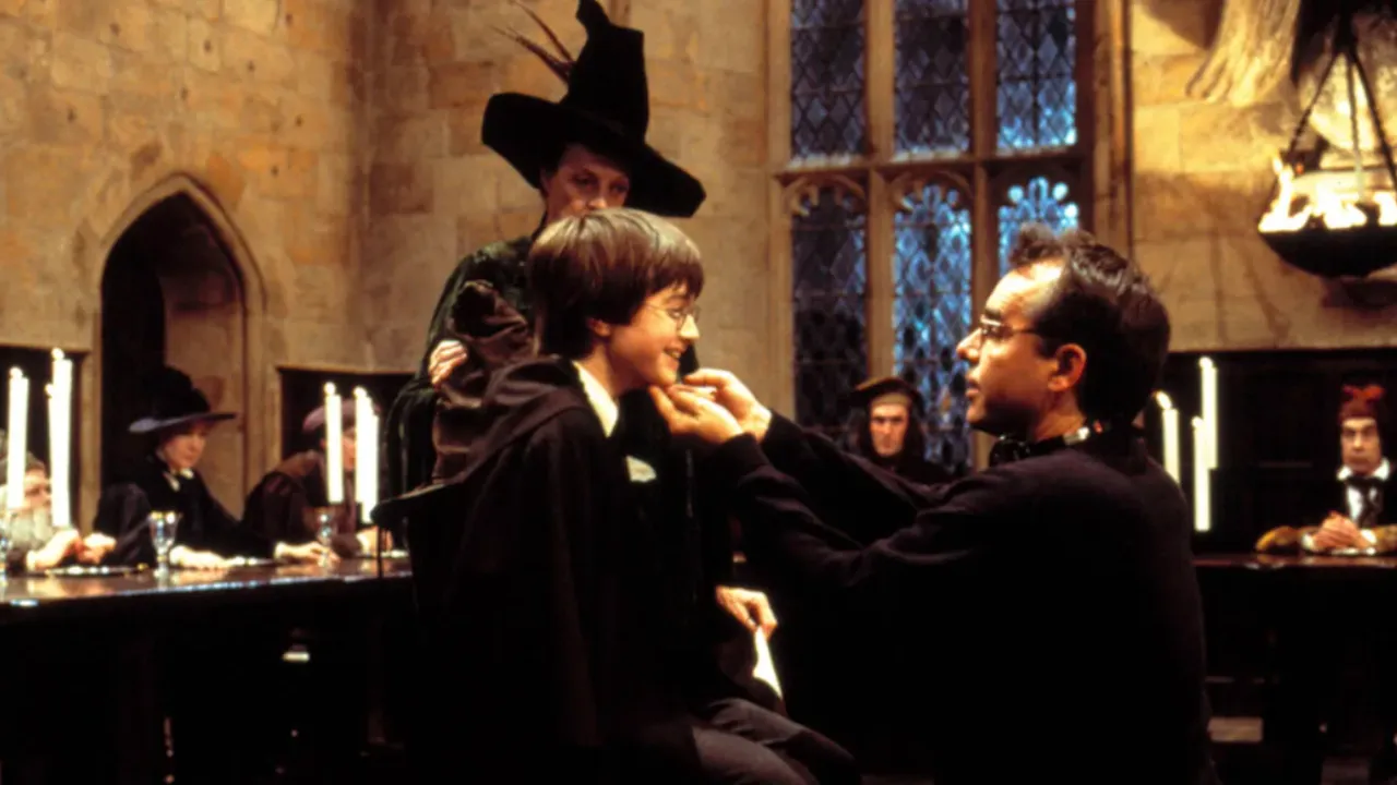 Chris Columbus explica por qué no habrá reunión del elenco original de Harry Potter Chris Columbus explica por qué no habrá reunión del elenco original de Harry Potter
