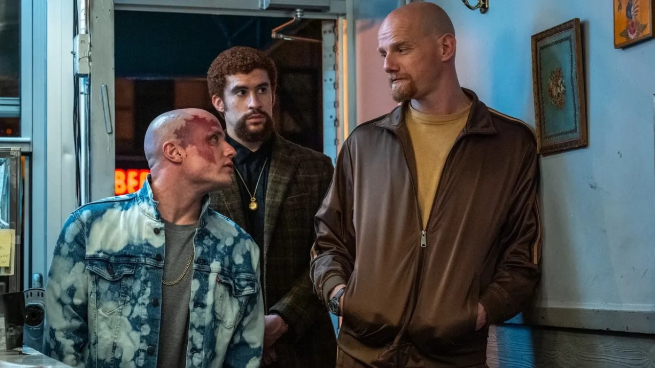 tráiler Atrapado robando película