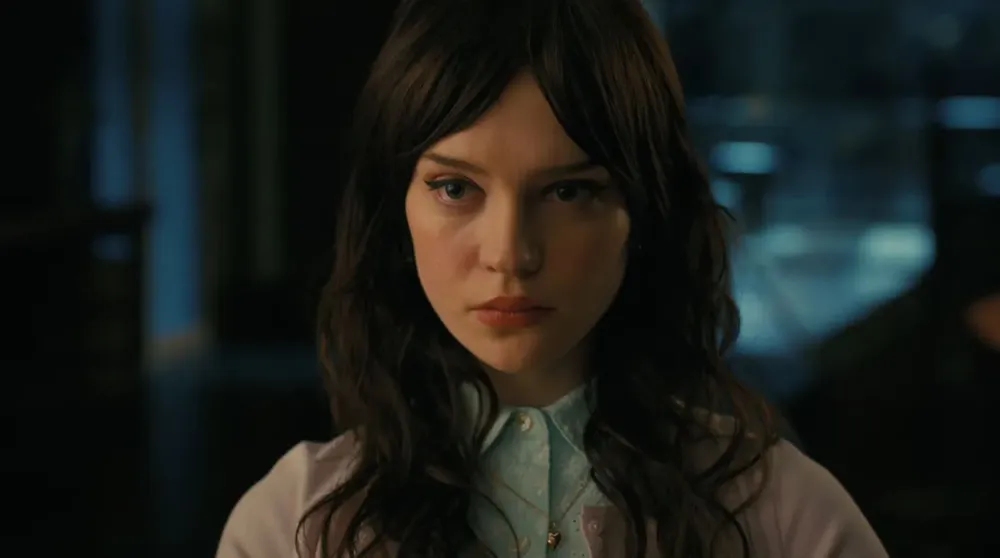 critica compañera perfecta sophie thatcher