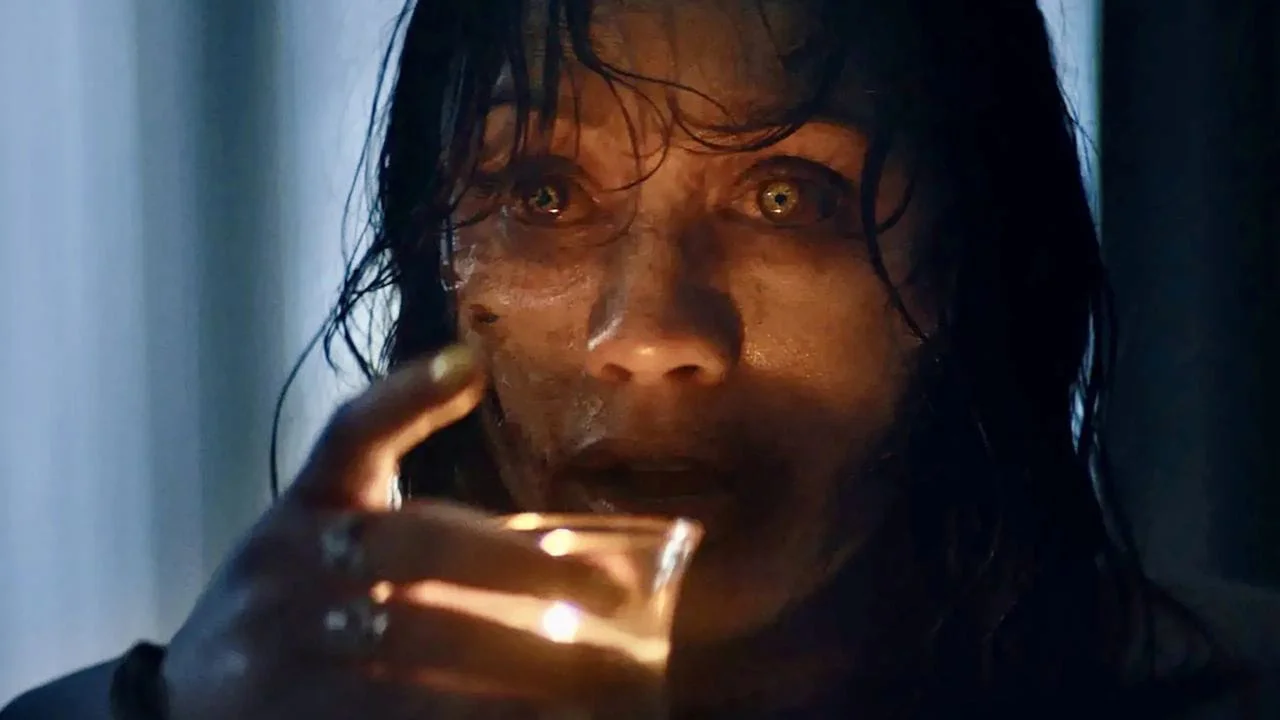 Evil Dead en llamas review