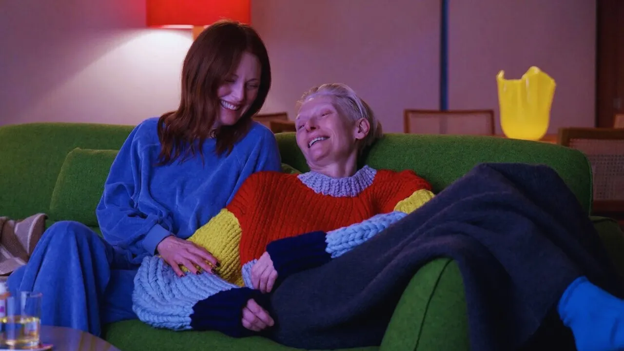 La habitación de al lado crítica 