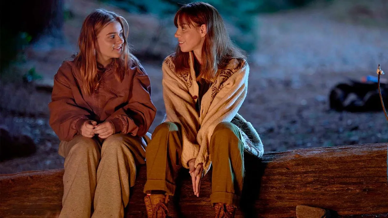 Mi yo del futuro Maisy Stella y Aubrey Plaza