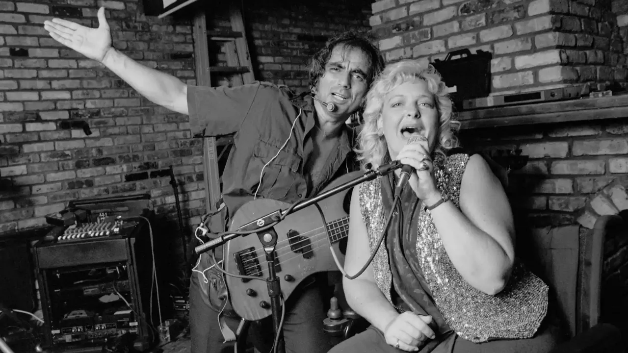 Mike y Claire Sardina 