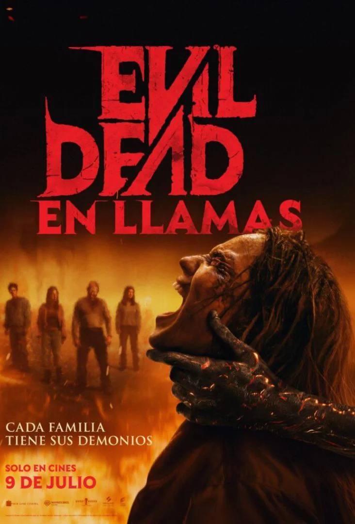 Evil Dead en llamas Póster Estreno