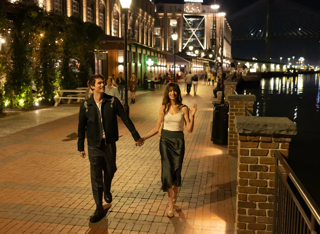 Película La idea de ti críticas