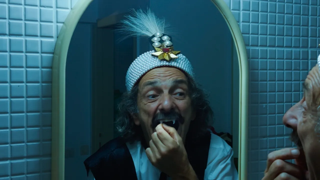 Dracula, de Radu Jude. Rumania, Austria, Luxemburgo, 2025. 170'. DCP