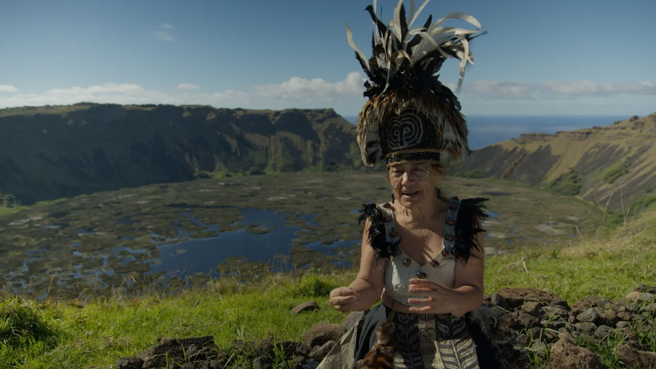 Fotograma Huellas y Memorias, temporada Rapa Nui