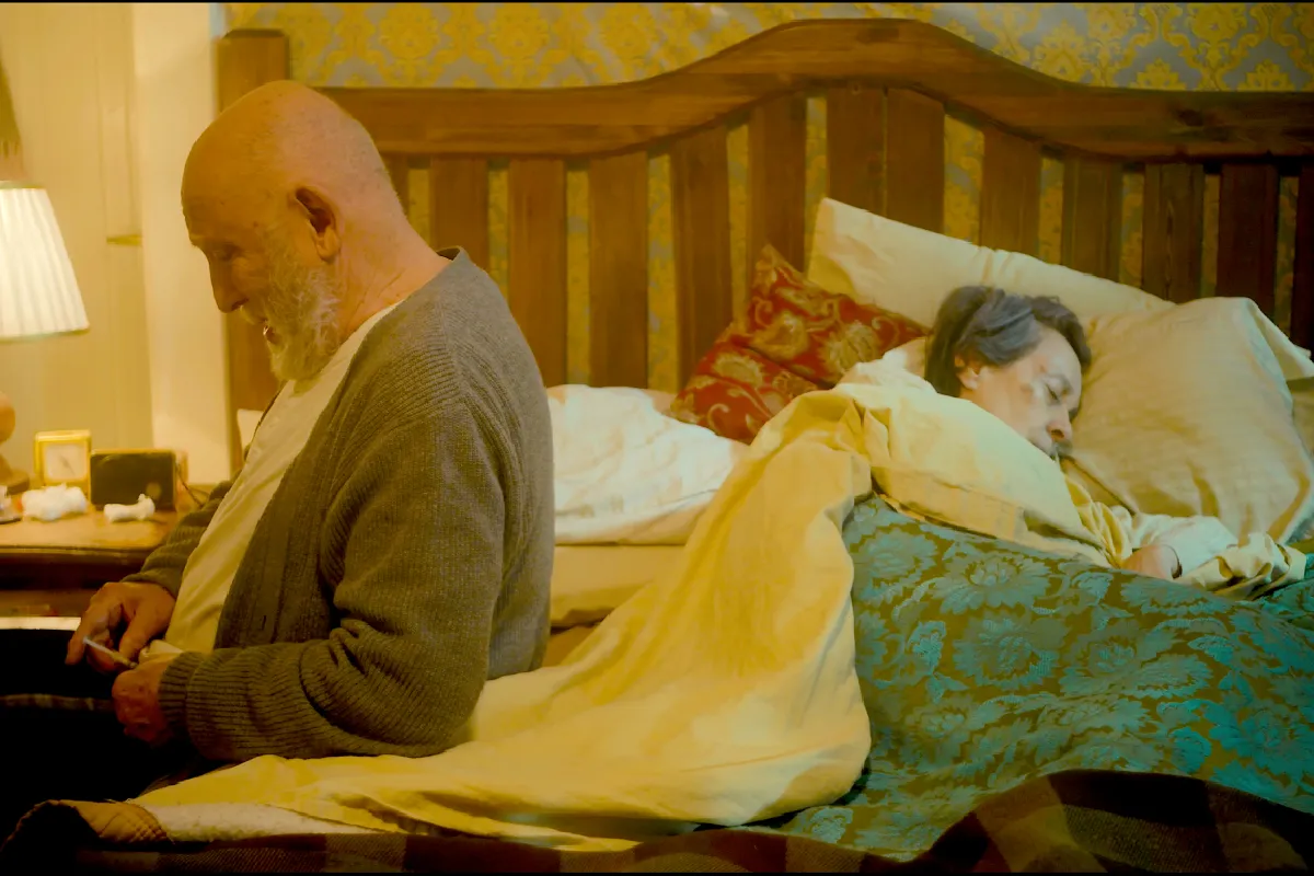 10-173808_1uzl_Analogos-la-nueva-pelicula-de-Jorge-Olguin-protagonizada-por-Jorge-Gajardo-y-Monica-Carrasco