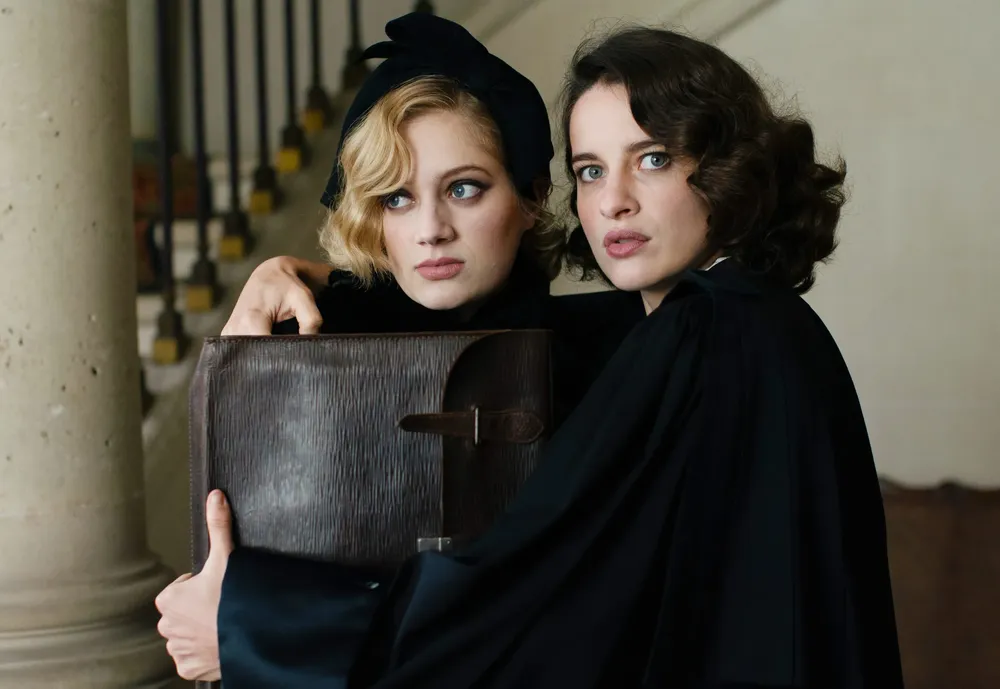 DSC8341_RET-scaled-min