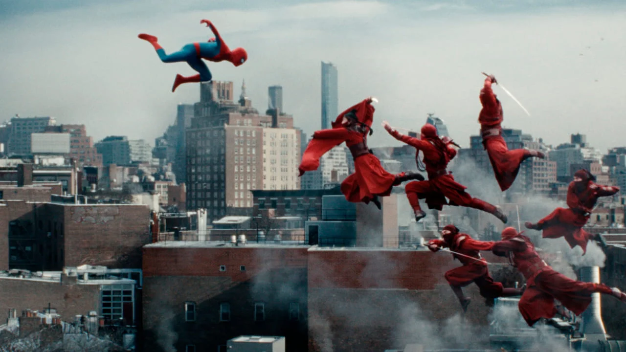 Spiderman Un Nuevo Día primer tráiler oficial
