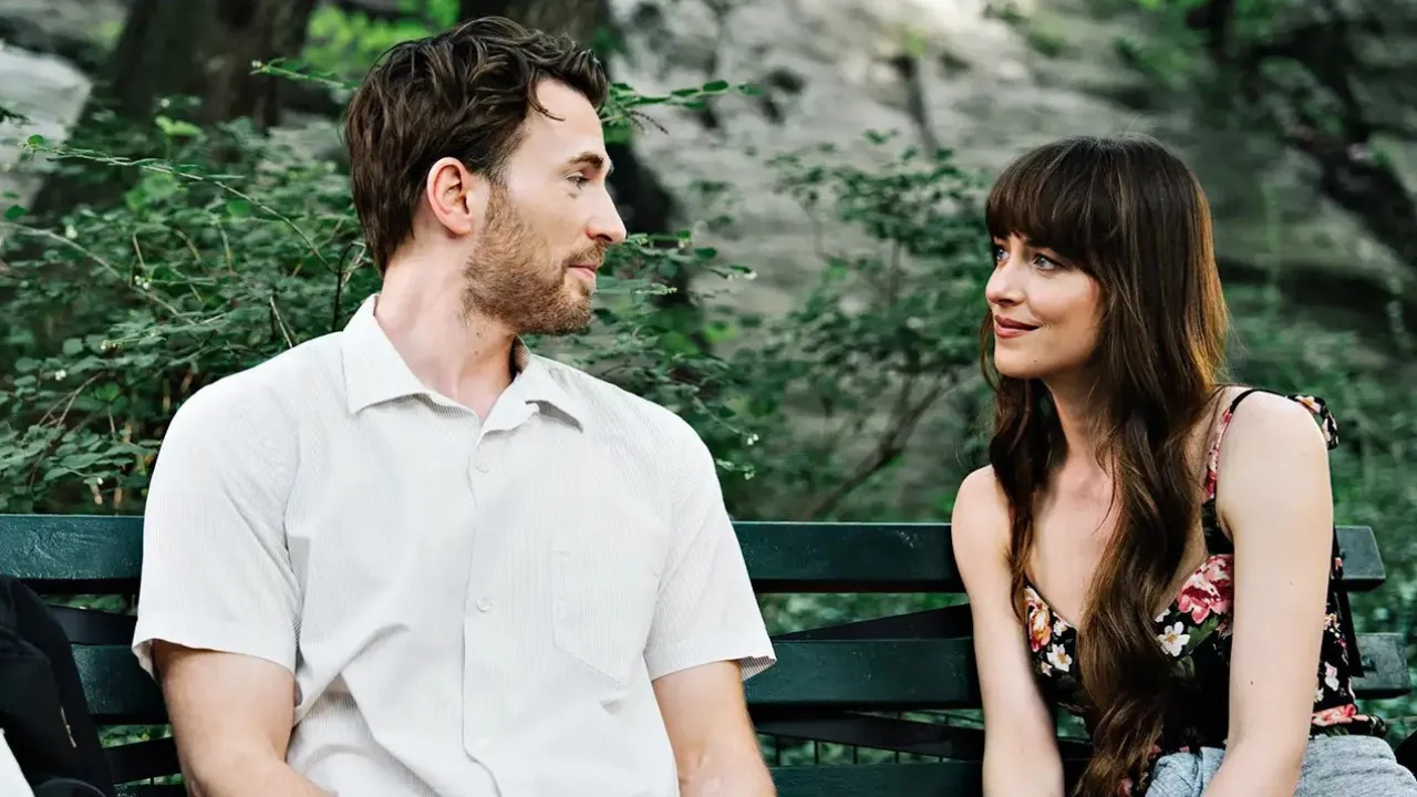 Reseña Amores Materialistas