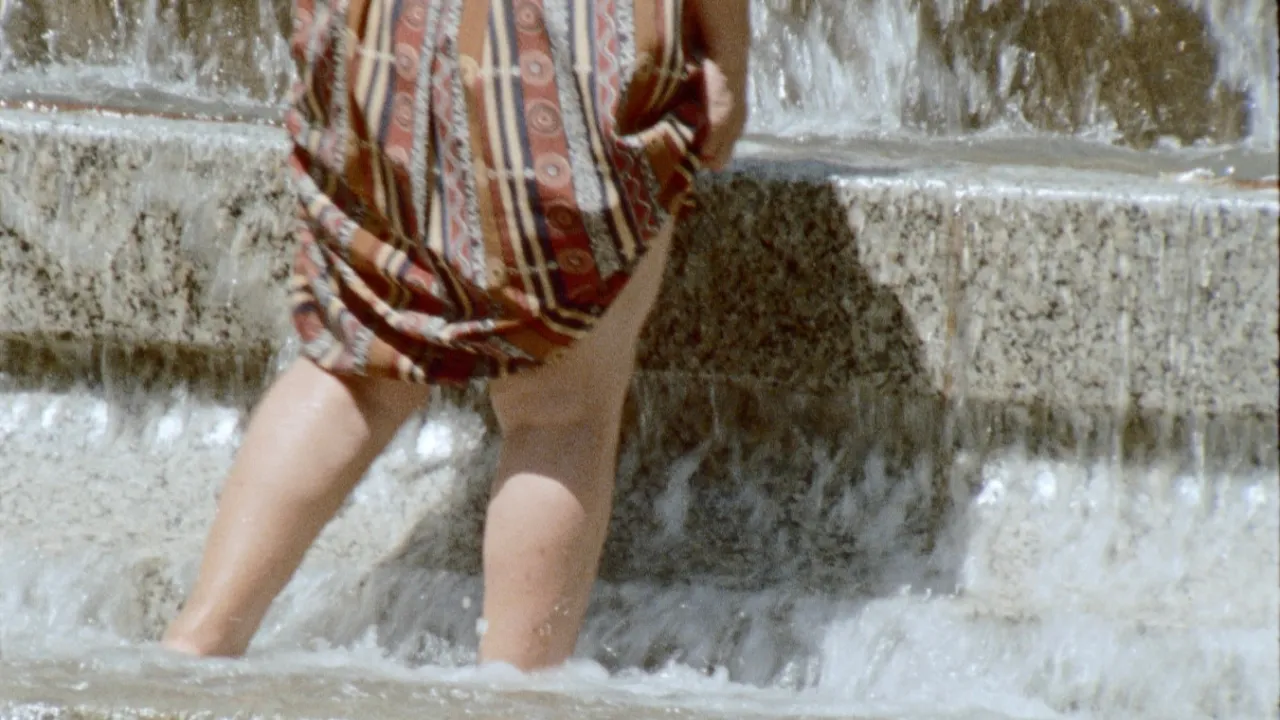 Fuente Alemana, de Jeannette Muñoz. Chile, Suiza. 2025. 15'. 16mm