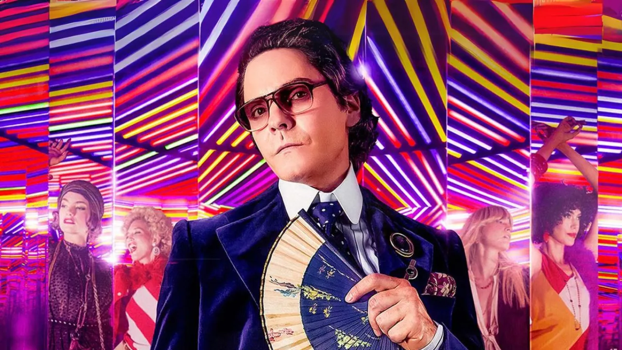 Tráiler de Becoming Karl Lagerfeld 2