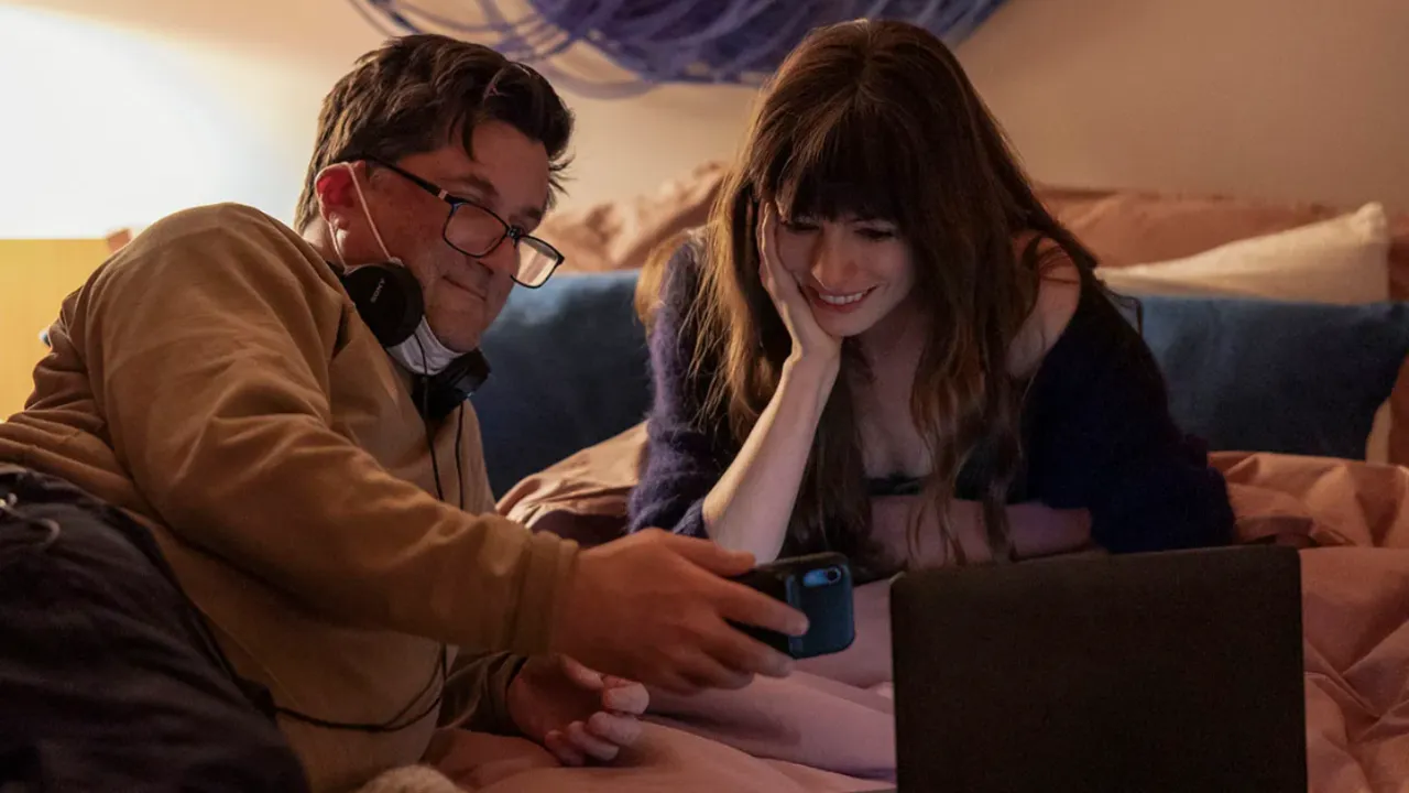 La idea de ti reparto